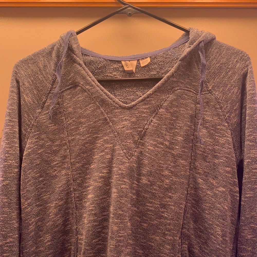 ROXY V-neck sweater